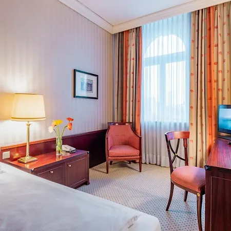 فندق Parkhotel 1901 4*