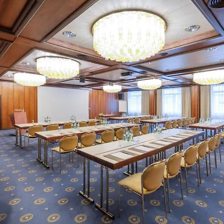 Parkhotel 1901 فندق مانهايم