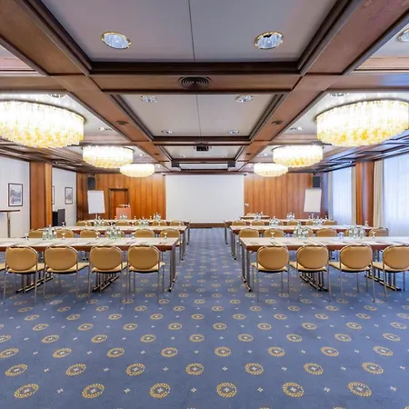 מלון Parkhotel 1901 מאנהיים