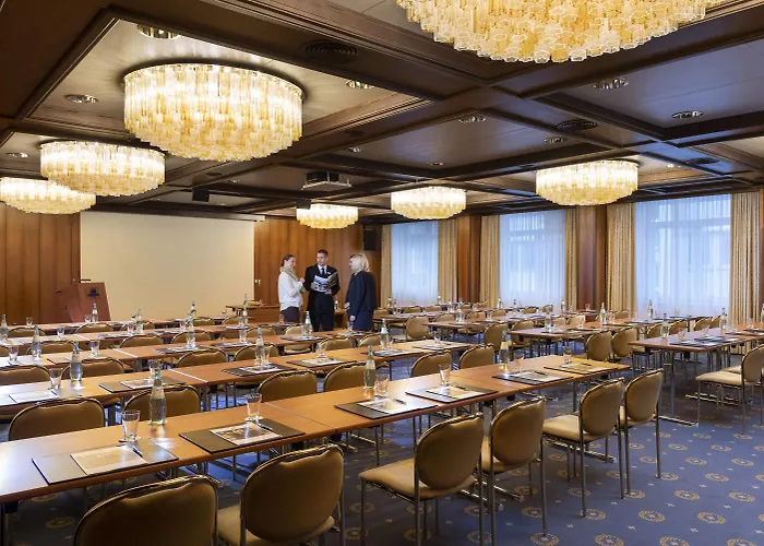 מלון Parkhotel 1901 4*