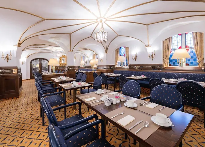 מלון Parkhotel 1901 4*