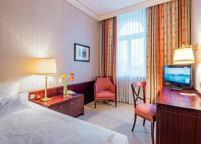 فندق Parkhotel 1901 4*